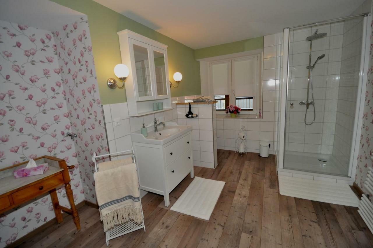 B&B Zum Rossli Zunzgen Luaran gambar