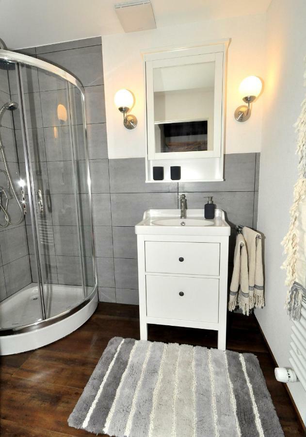 B&B Zum Rossli Zunzgen Luaran gambar